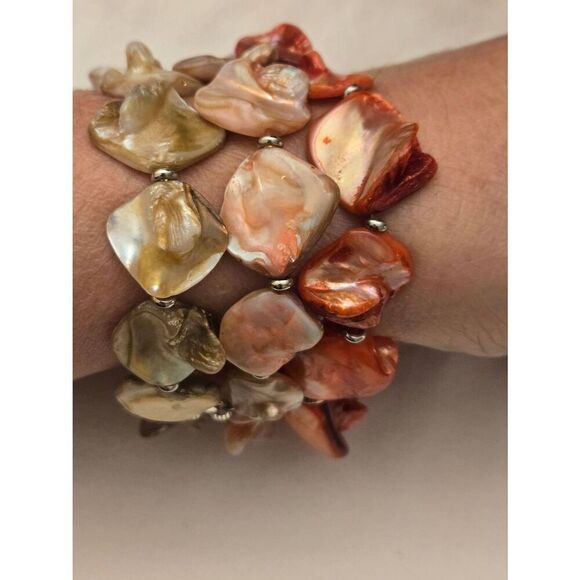 NY & Co Women's Vintage Set Peach/Pink Triple Strand Necklace And Bracelet - Picture 5 of 5